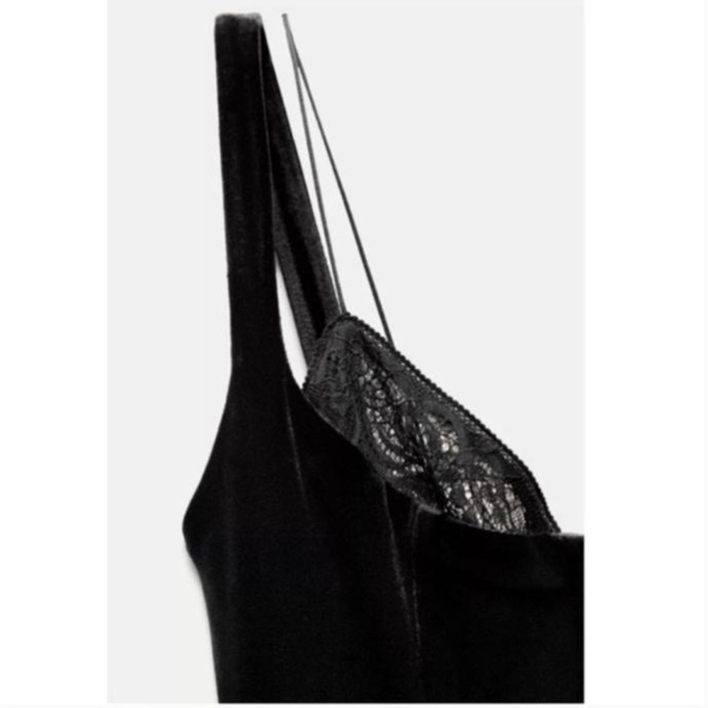 ZARA VELVET CORSET STYLE DRESS - Picture 6 of 10